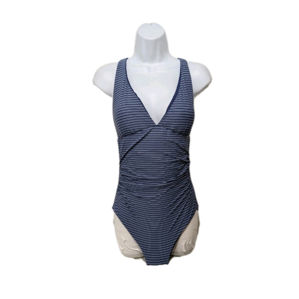 Nip Tuck Swim Suit One Piece Swimsuit 6 Multi Fit Cup Modest Mature Beach 2175